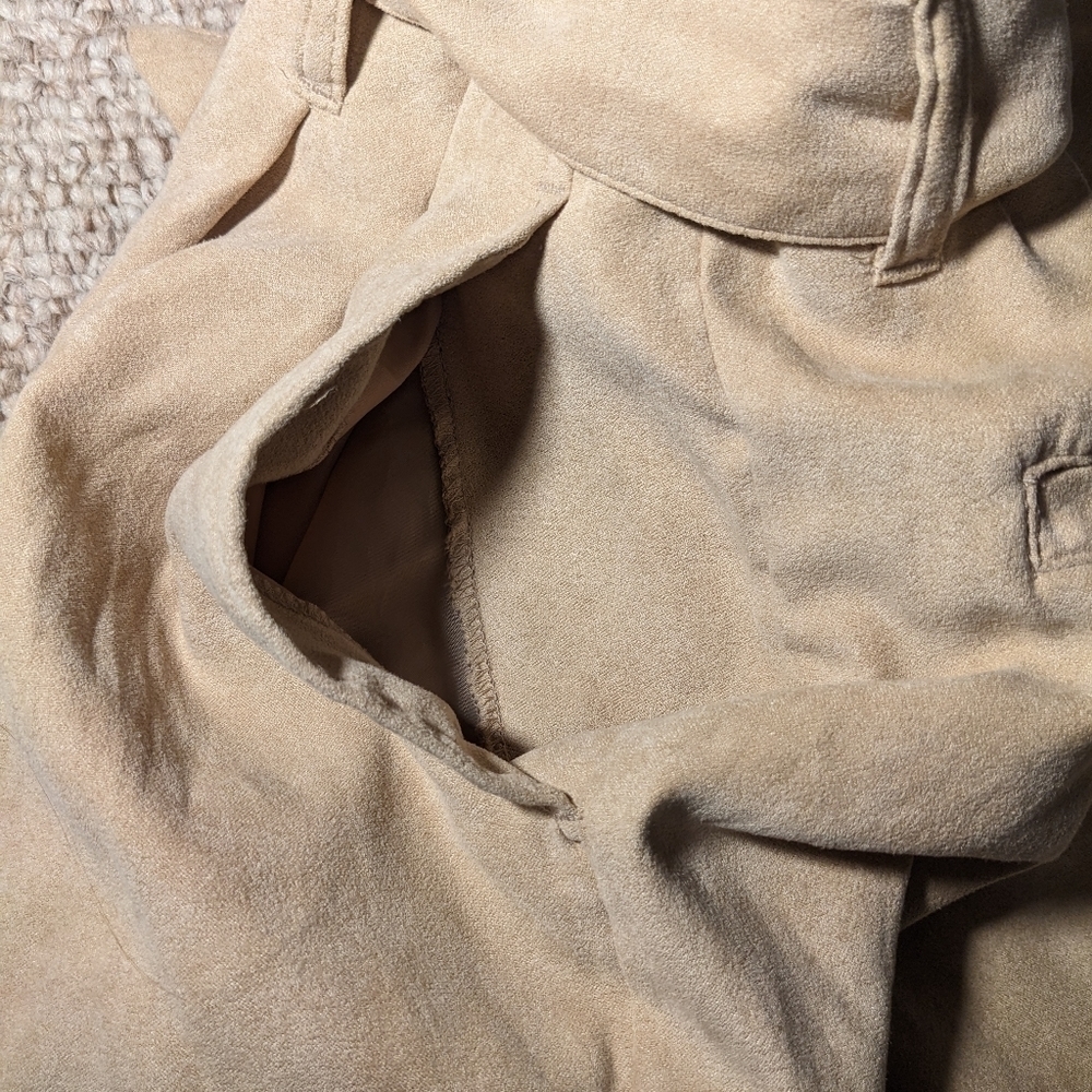 SALE 4/$25 Divided high waisted shorts size 6 with tie - Picture 3 of 6